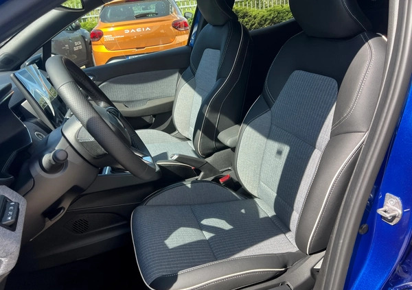 Renault Clio cena 110900 przebieg: 10, rok produkcji 2023 z Ulanów małe 211